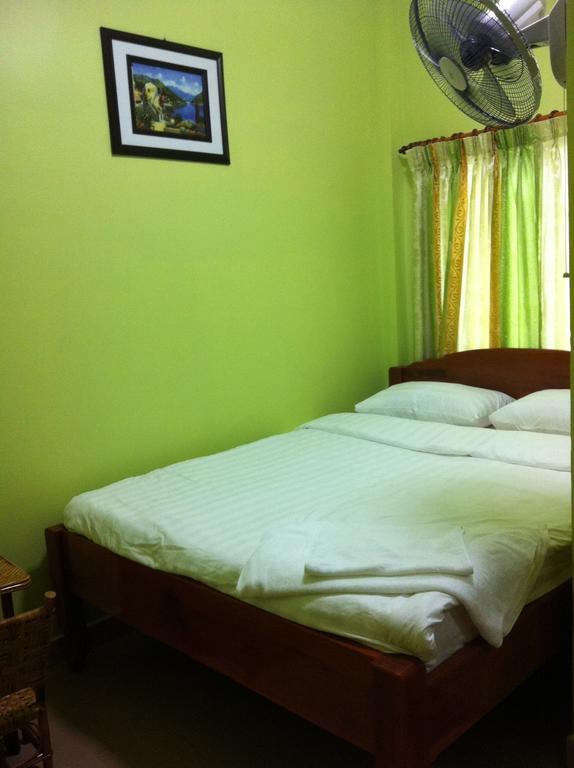 Pratna Guesthouse Phnom Penh Bagian luar foto